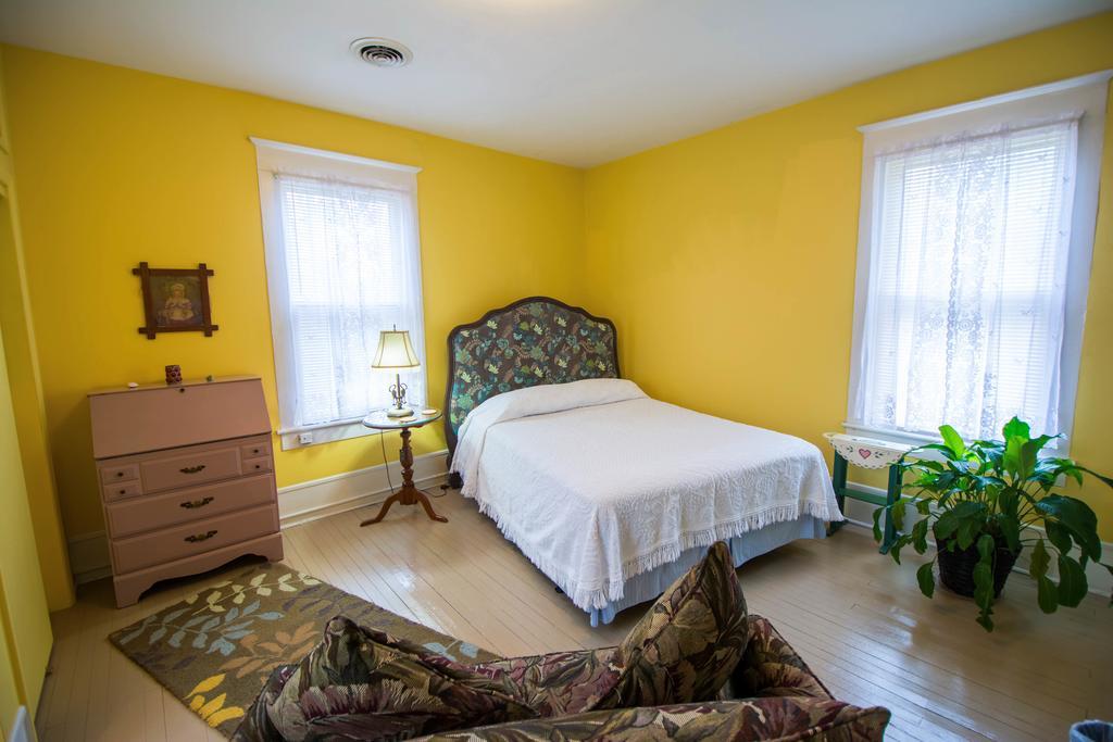 The Dailey Renewal Retreat B & B Greensboro Esterno foto