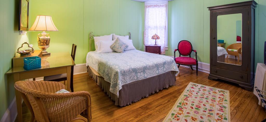 The Dailey Renewal Retreat B & B Greensboro Esterno foto