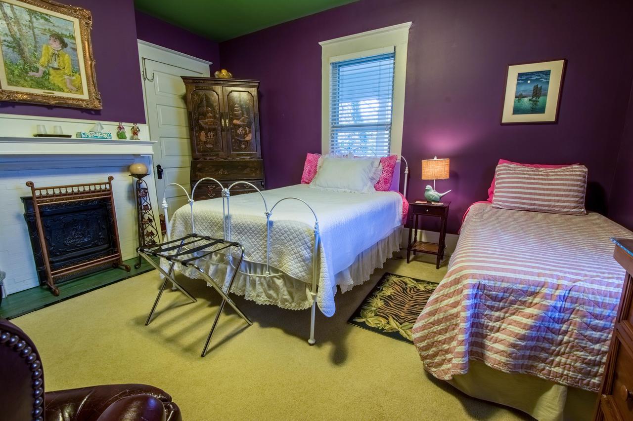 The Dailey Renewal Retreat B & B Greensboro Esterno foto